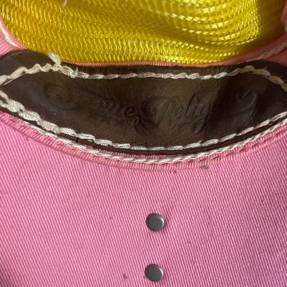 True Religion Distressed Horseshoe Baseball Trucker Hat Cap Y2K Rhinestone main image 5